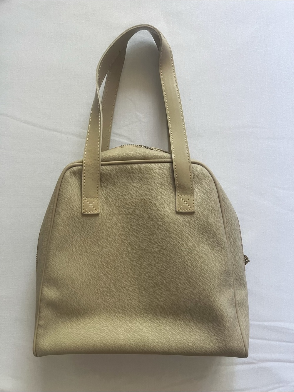Vintage Nina Ricci leather handbag - Picture 4 of 10